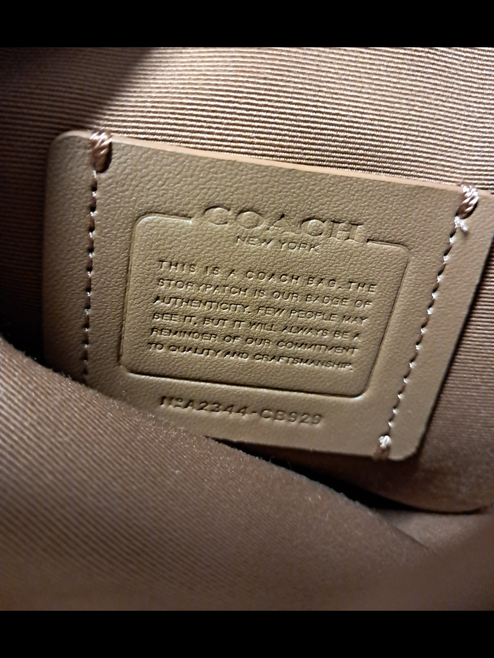 Coach Hudson Small Pack in Canary Yellow Pebble Leather NWT - Picture 11 of 14
